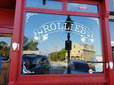 Rollie's Bar And Grill