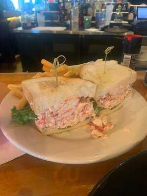 The Pilot House Restaurant & Lounge