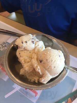 Newport Creamery Restaurant