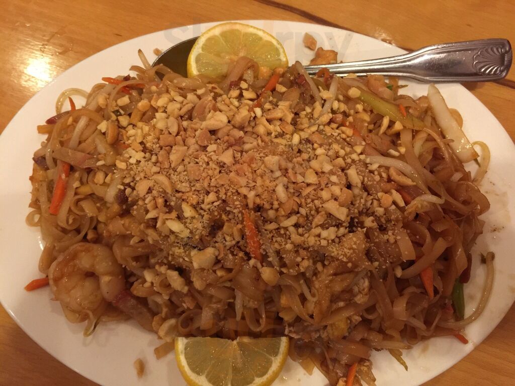 Mandarin Court