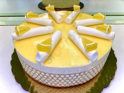 Gerhard's Elegant European Desserts