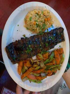 Lantern Of Lake Forest