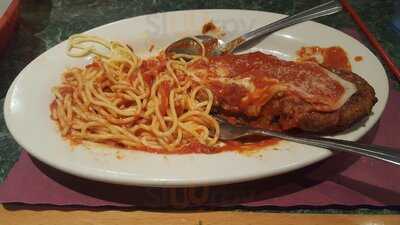 Di'carlos Italian Cafe