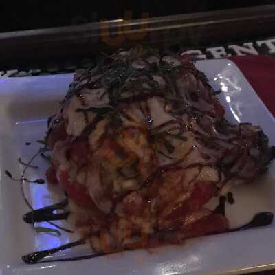 Tomatoes Italian Bar & Grille
