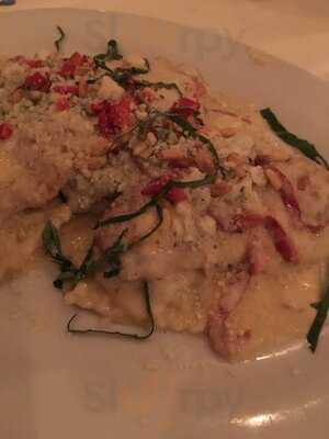 Tomatoes Italian Bar & Grille