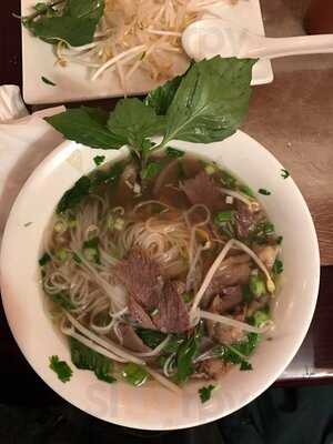 Pho & Banh Mi Saigonese