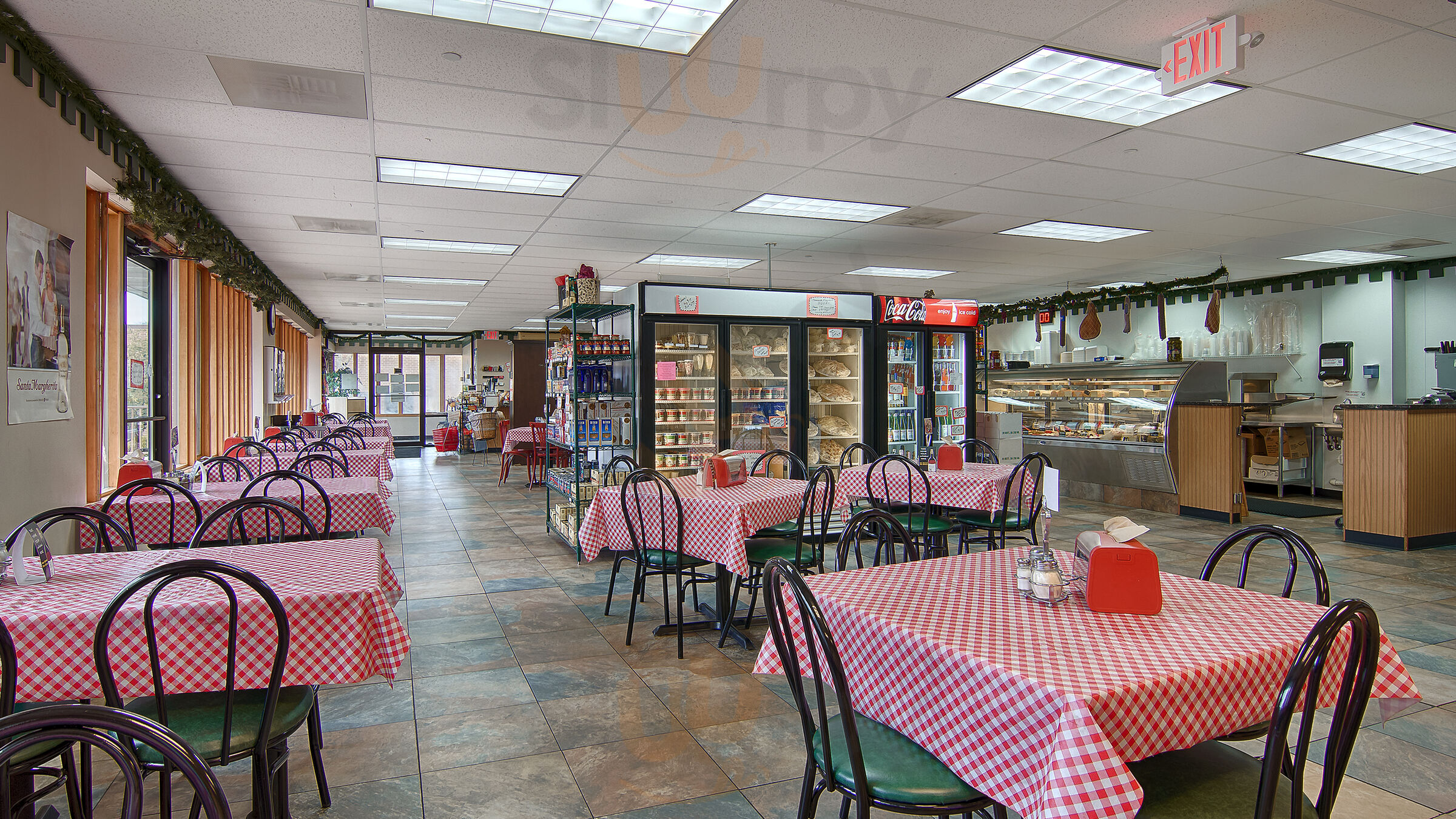 R & V Italian Market And Deli