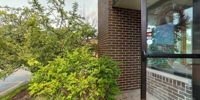 R & V Italian Market And Deli