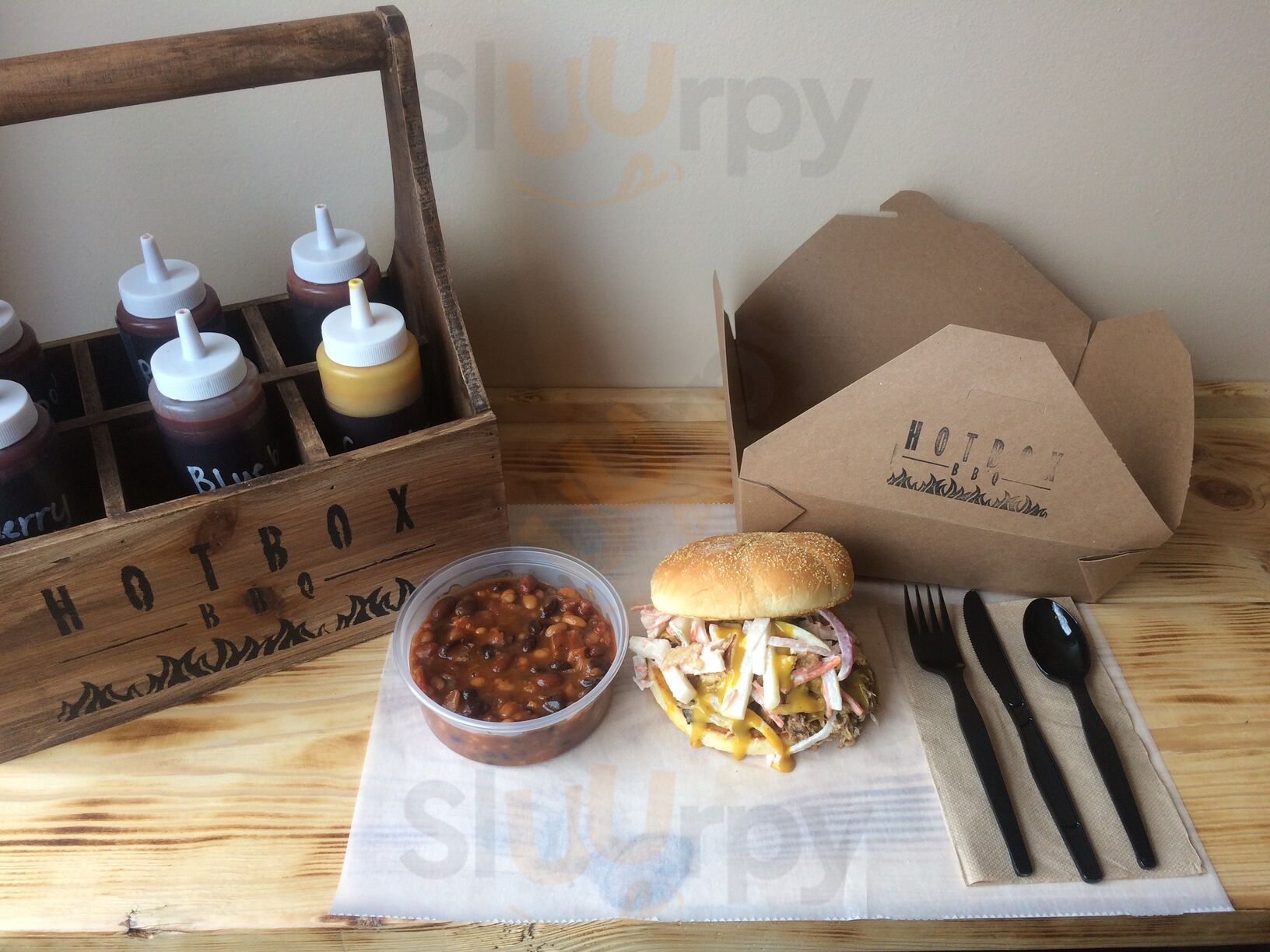 Hot Box Bbq