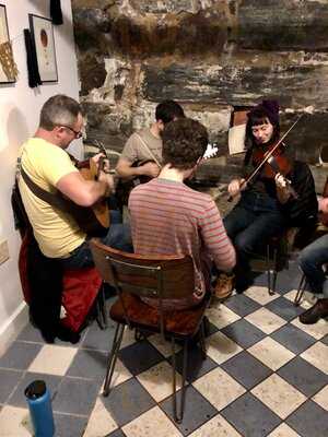 Perennial Cider Bar + Farm Kitchen
