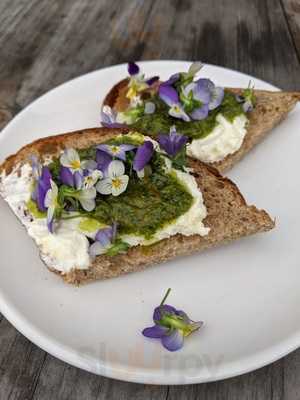 Perennial Cider Bar + Farm Kitchen