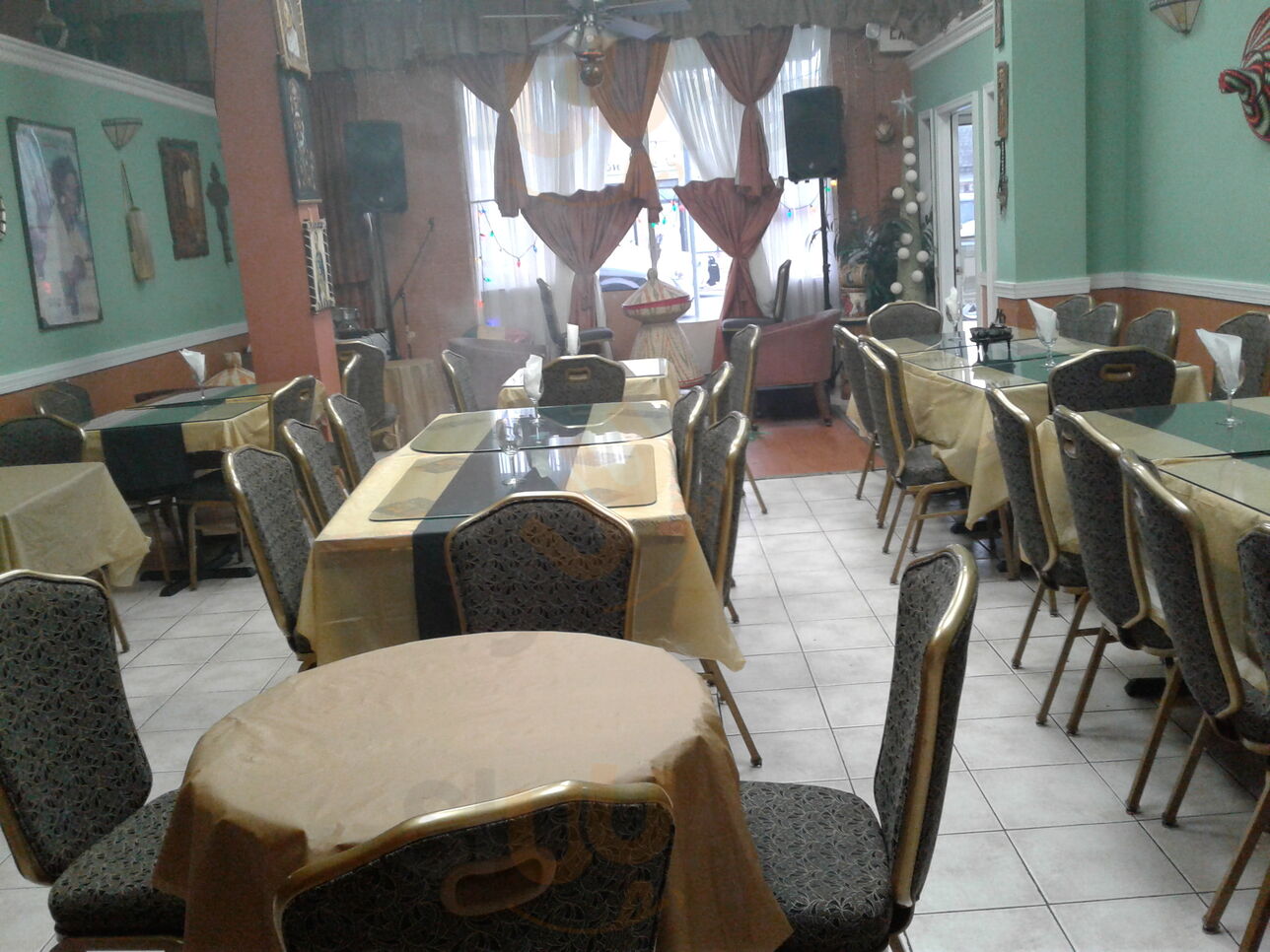 Dessie's Ethiopian Restaurant