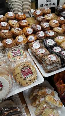 Parkville Plaza Delicatessen