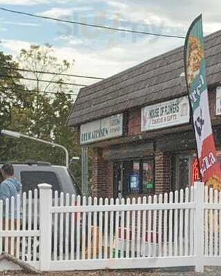 Parkville Plaza Delicatessen