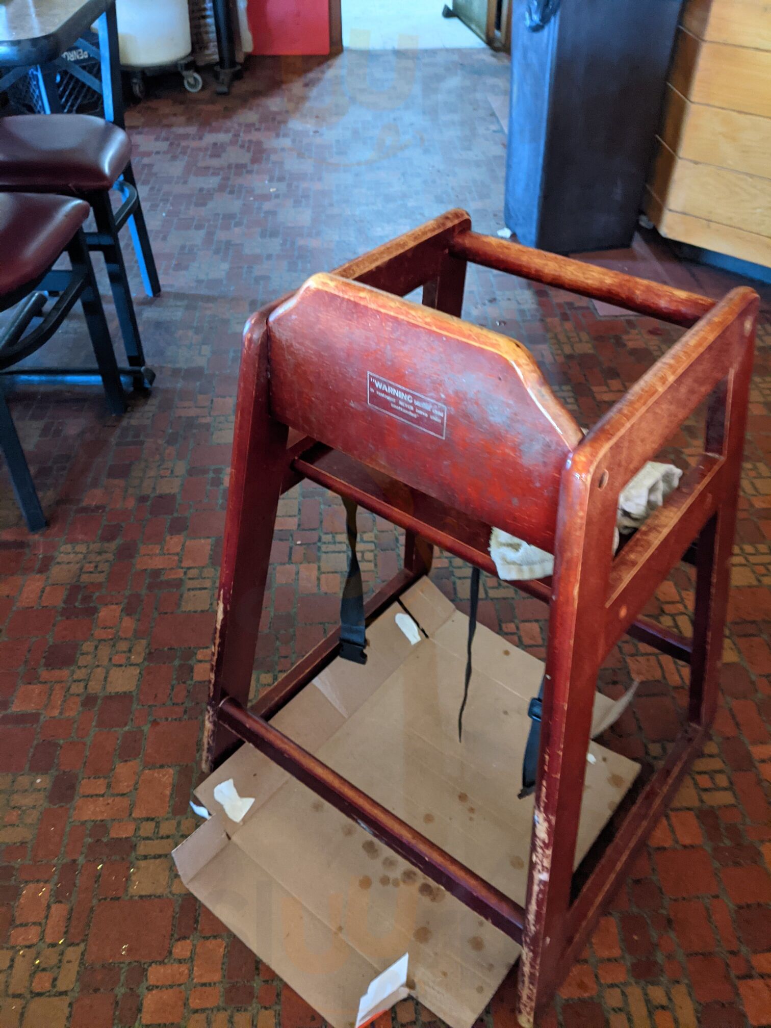 Gino's Pizza Inn