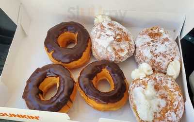 Dunkin' Donuts