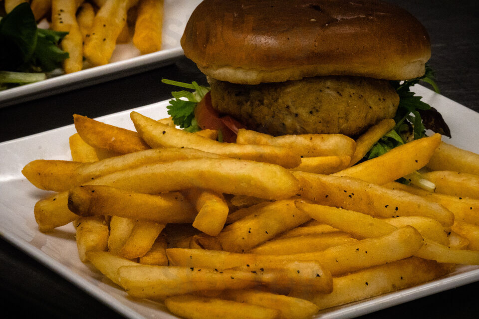 Macdara's Grille
