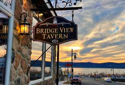 Bridge View Tavern