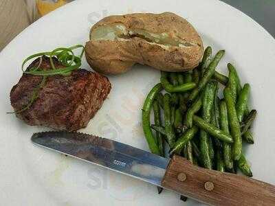 Freighters Restaurant