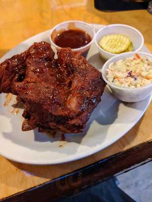 Oversouth Tavern And Grille