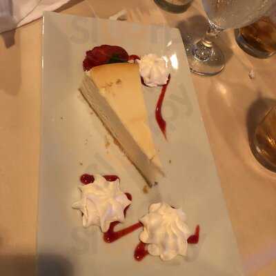 Cliffside Waterfront Restaurant And Fairway Bar