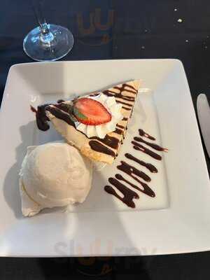 Wolfgang's Restaurant & Wine Bistro