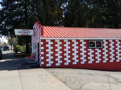 Joe's Donut Shop