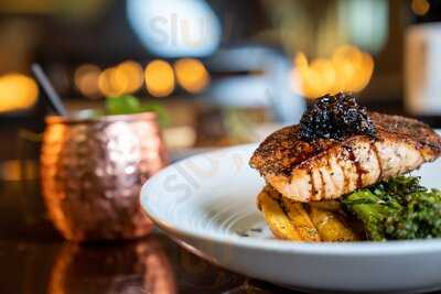 Lone Wolf Restaurant And Lounge