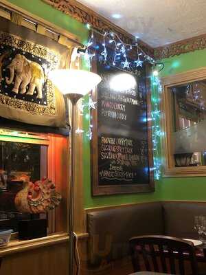 Thai Home Restaurant