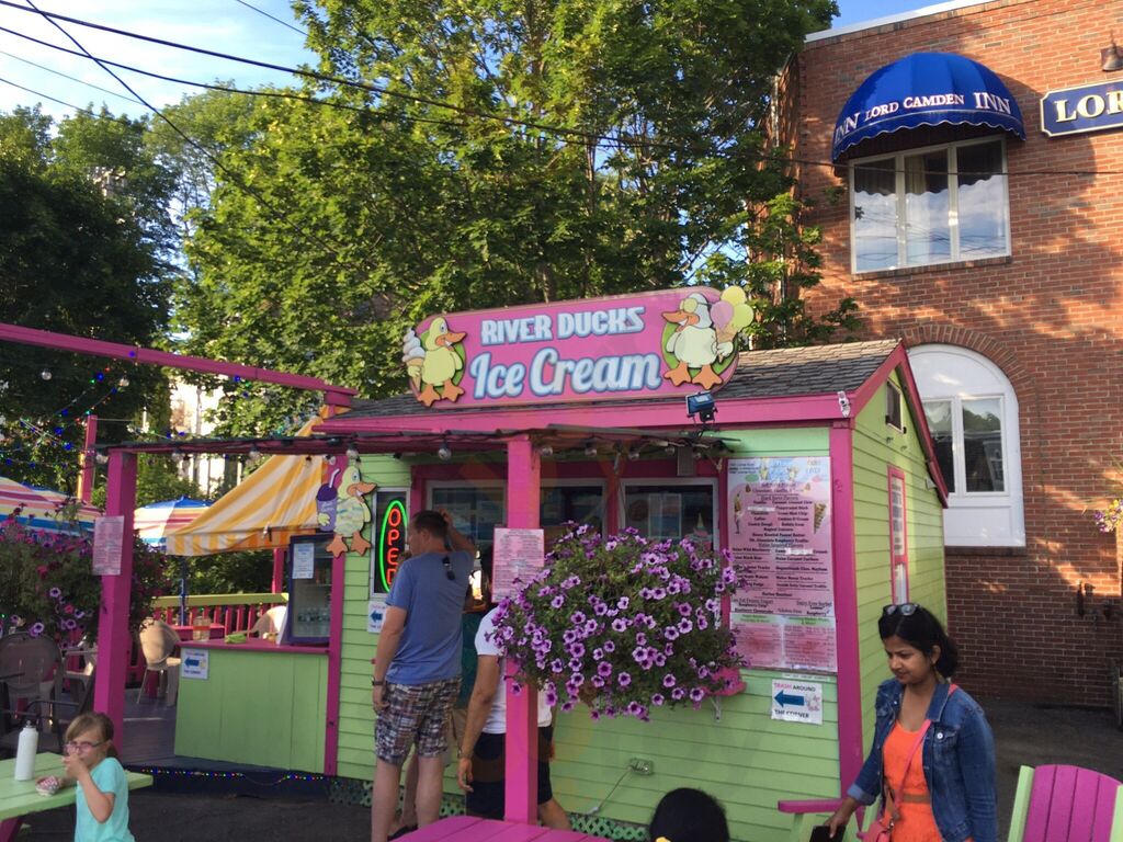 River Ducks Ice Cream