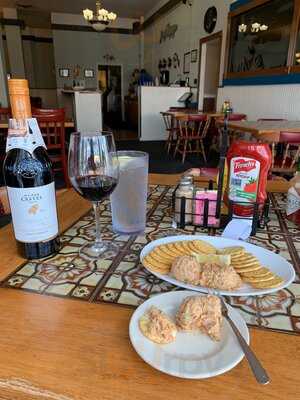 Magnolia Street Seafood And Grill