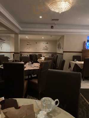 Golden Dynasty Chinese Restaurant