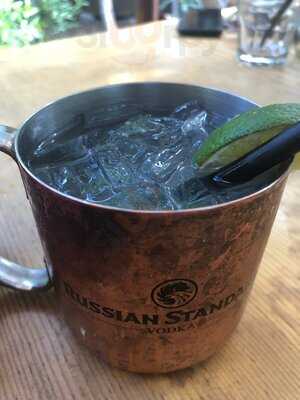 Bridgetender Tavern And Grill