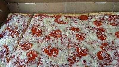 Wally's Old Fashioned Pizza & Subs