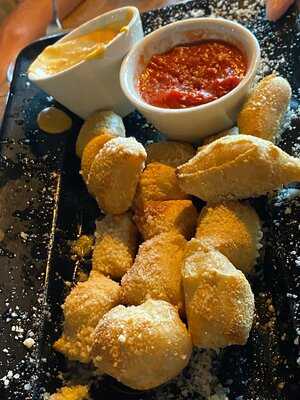 Mellow Mushroom Blowing Rock