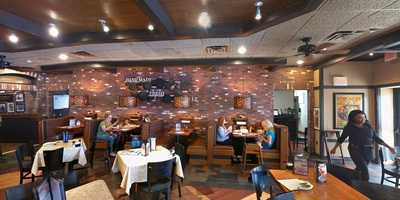 Uno Pizzeria & Grill