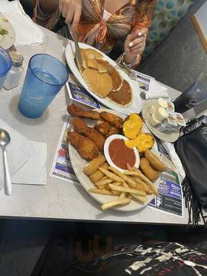 Red Lion Diner & Restaurant