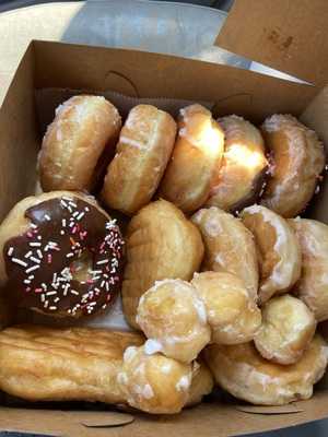 Sigy's Donuts & Kolaches
