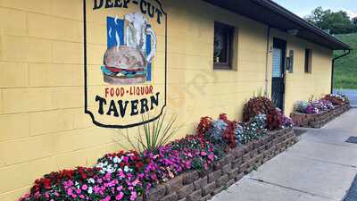 Deep Cut Tavern