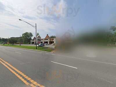 Tony & Vinnies Italian Bakery & Deli