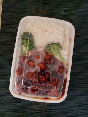 Xing Xing Rong Chang Chinese Restaurant