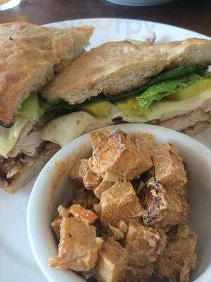 Sweetreats Ice Cream & Highland Deli