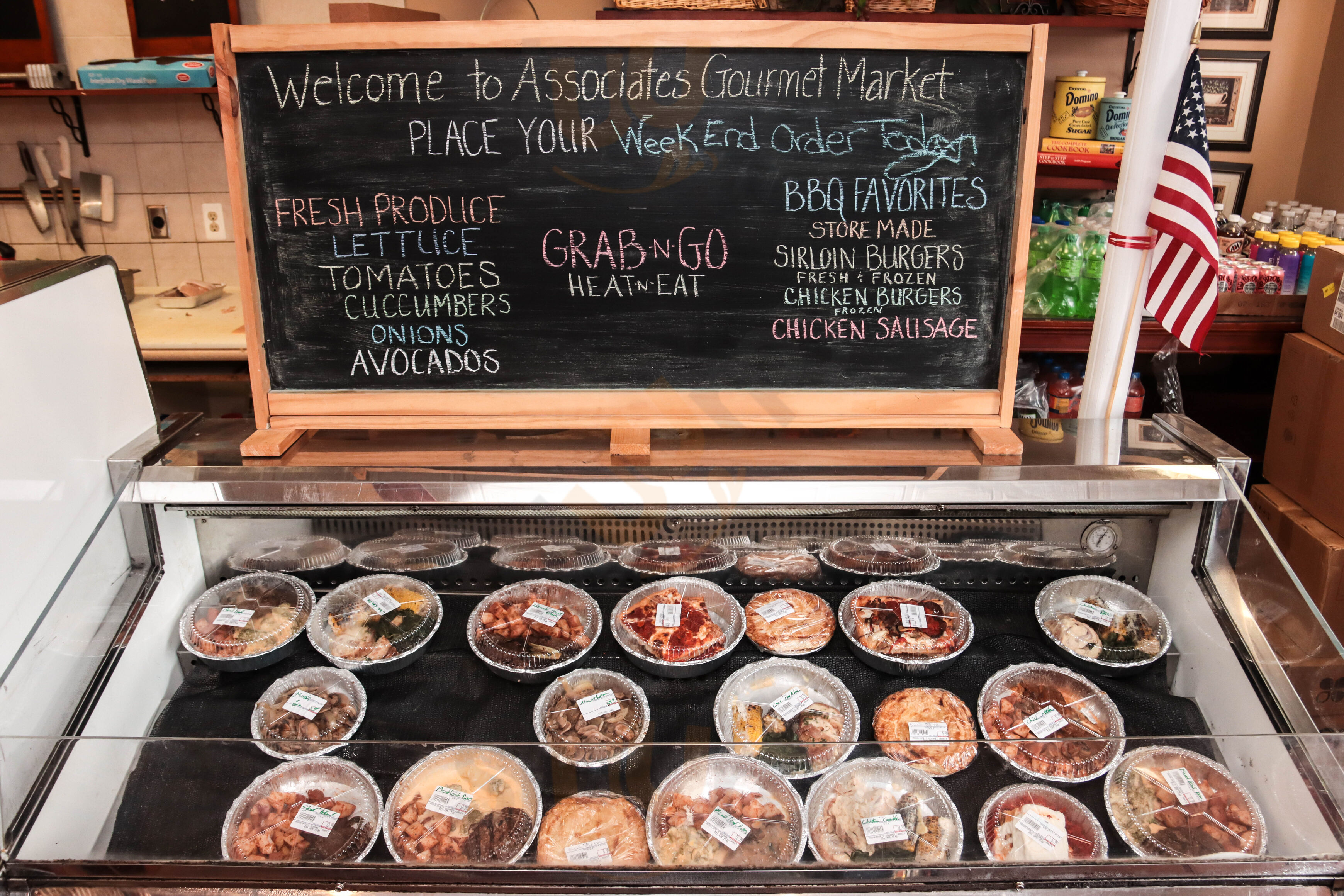 Associate Gourmet Market
