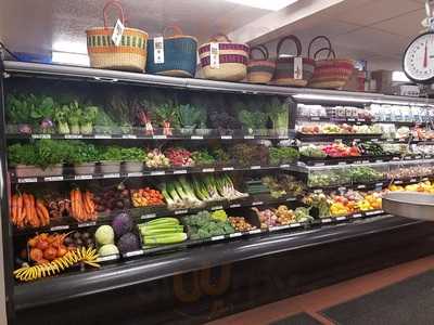 New Moon Natural Foods-tahoe City