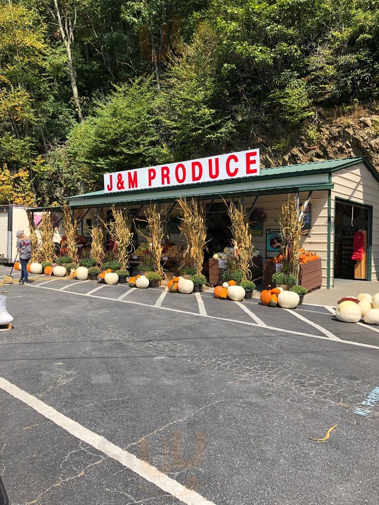 J&m Produce And J&m General Store & Grill