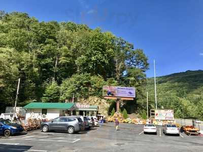 J&m Produce And J&m General Store & Grill