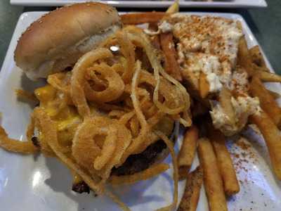 The Greene Turtle Sports Bar & Grille