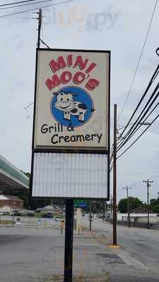 Mini Moo's Grill And Creamery