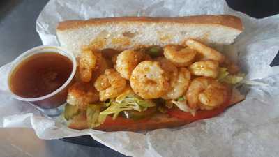 Nola Poboys