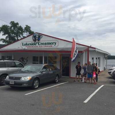 Lakeside Creamery